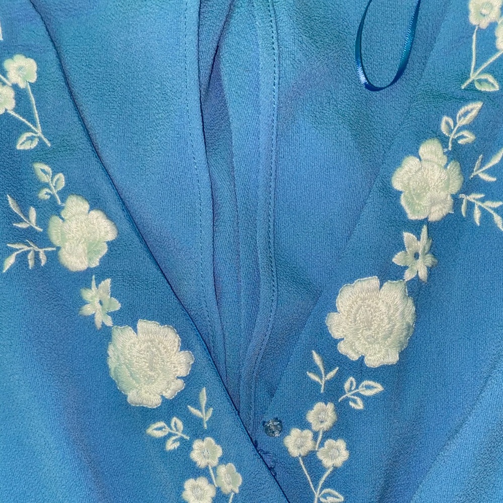 Romper - Picture 2 of 3